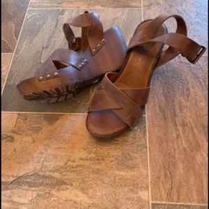Wedge sandal